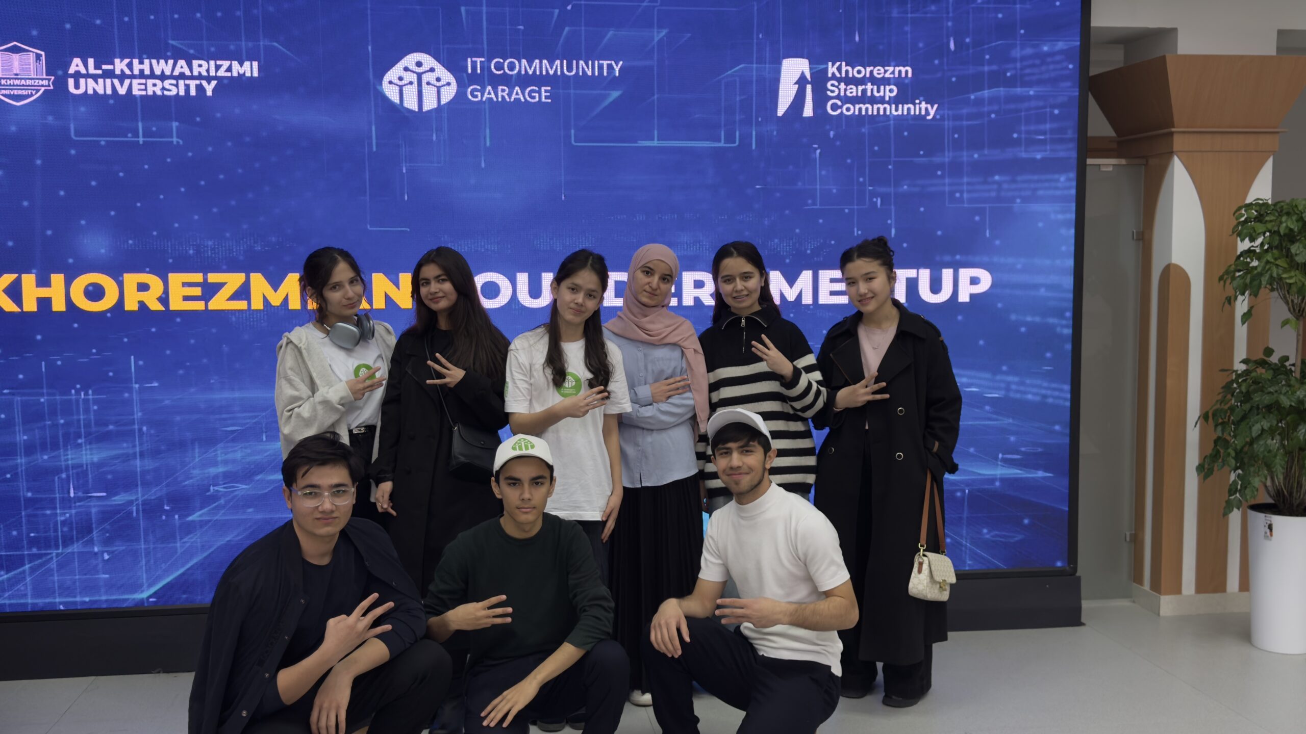 IT Community ambassadors and volunteers at a local event