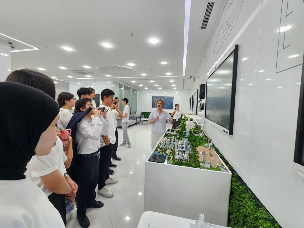 Huawei technology showroom